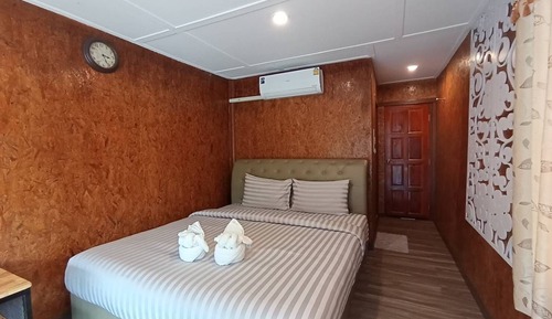 Raft Room
