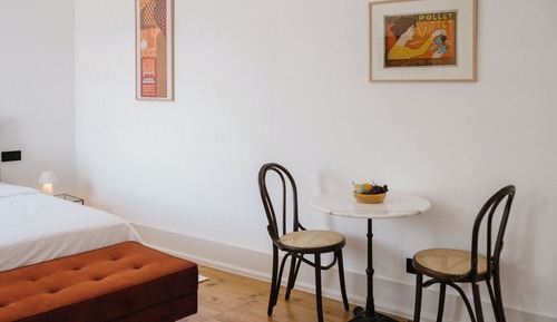 Deluxe Double Room, 1 Queen Bed, Air conditioning, Park View