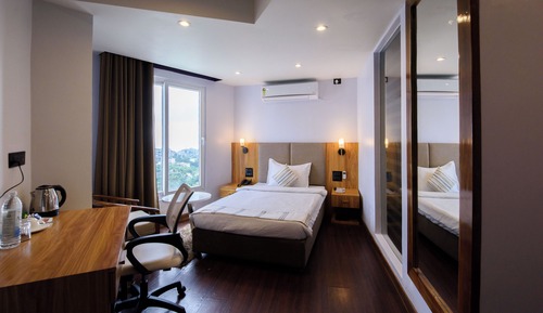 Deluxe Single Room