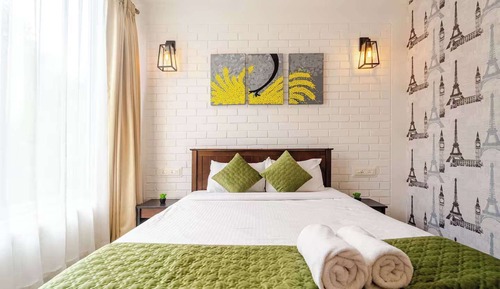 Superior Apartment, Balcony, Poolside