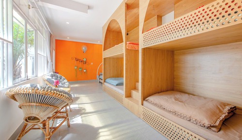 Design Shared Dormitory, Garden View