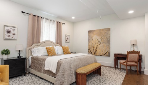 Double Room, 1 King Bed, Private Bathroom