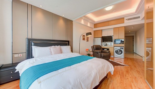 Luxury Double Room, City View