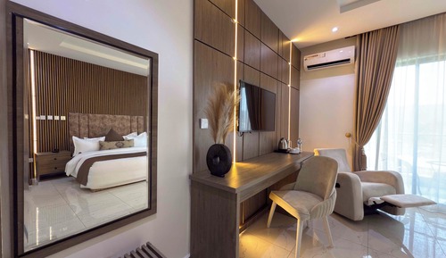Presidential Double Room, Balcony, Garden View
