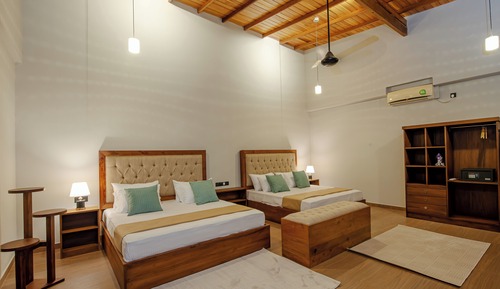 Family Room, Garden View