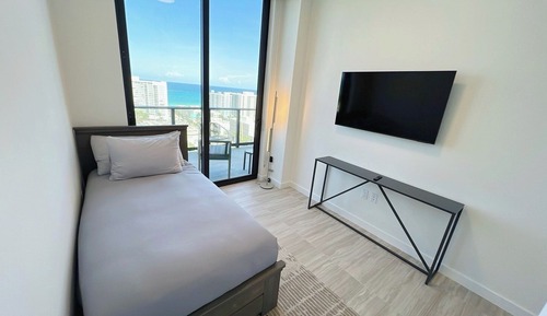 Luxury Condo, 4 Bedrooms, Ocean View