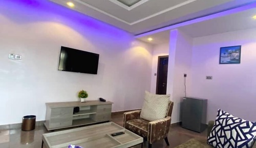 Junior Room, Balcony