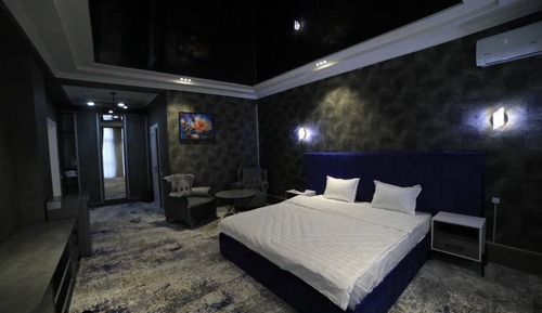Deluxe Double Room, Courtyard View