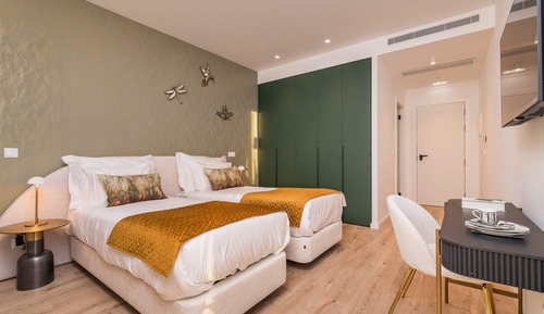 Standard Twin Room