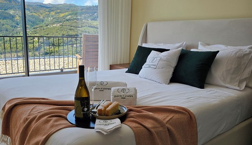 Suite, River View