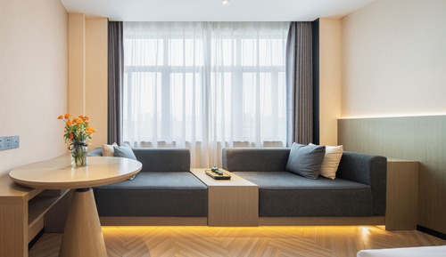 Luxury Twin Room, City View