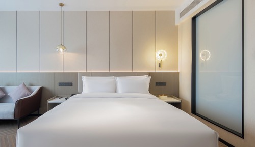 Superior Double Room, City View