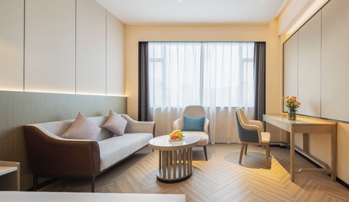 Luxury Double Room, City View