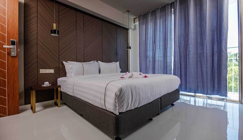 Royal Double Room