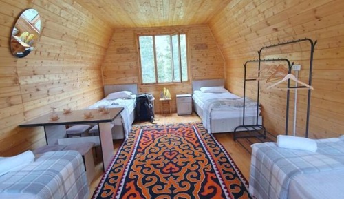 Deluxe Cabin, Lake View