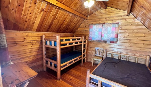 Basic Cabin, Mountain View