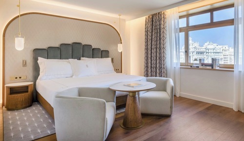 Room, 1 King Bed, Non Smoking, City View (view)