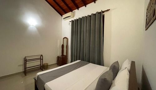 Deluxe Double Room, Garden View