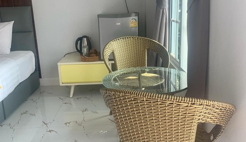 Basic Single Room, Patio, Garden View