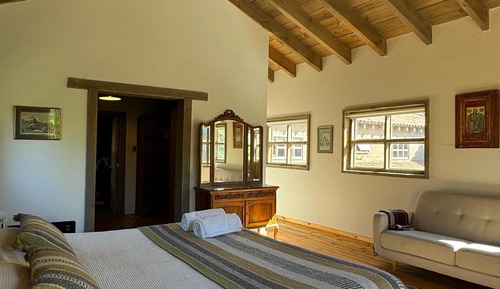 Elite Room