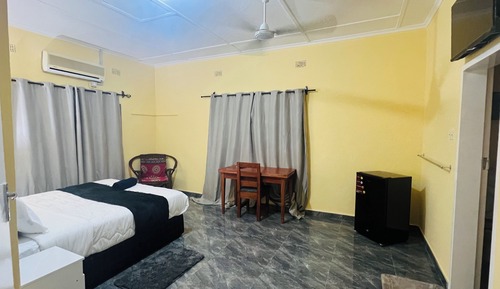 Deluxe Double Room Single Use, Garden View