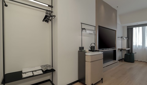 Superior Twin Room, City View