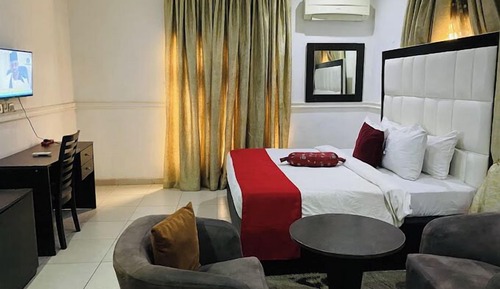 Economy Room, Balcony, City View