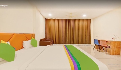 Luxury Suite