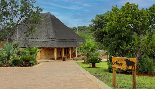 Deluxe Chalet, 1 Queen Bed, Kitchenette, Park View