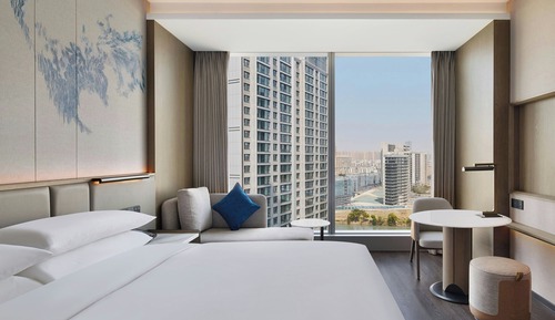 Superior Room, 1 King Bed