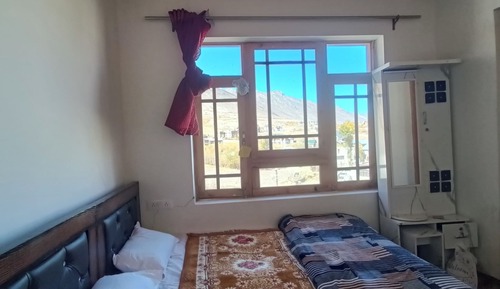 Basic Room, Mountain View