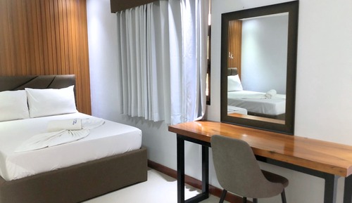 Premium Quadruple Room
