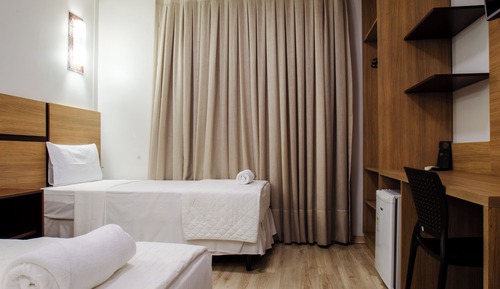 Economy Triple Room