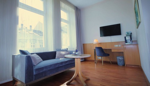 Premium Twin Room