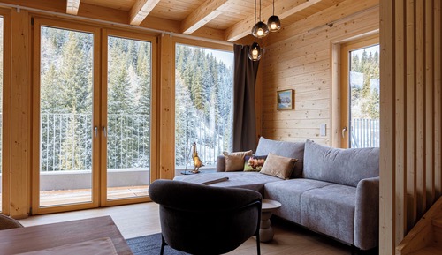 Chalet #5 mit 2 Schlafzimmern und Sauna