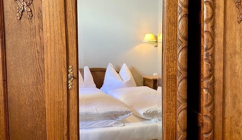 Executive Suite, Mountain View