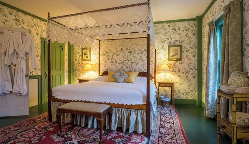Superior King Room, Garden View
