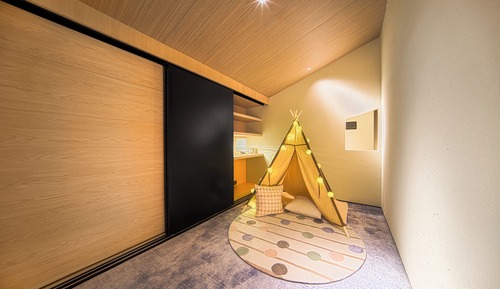 Family Triple Room, Hill View