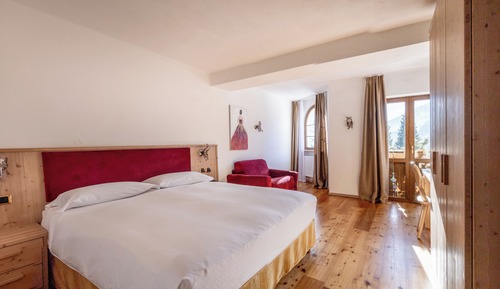 Superior Room, Mountain View