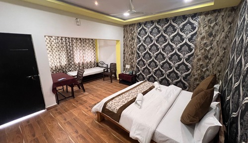 Superior Triple Room, Garden View