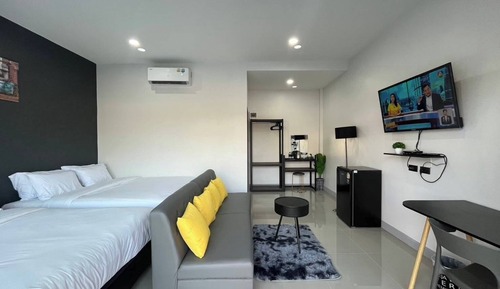 Family Double Room, Balcony, Garden View