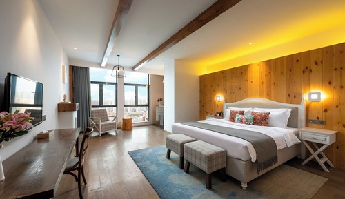 Luxury Room, 1 Queen Bed