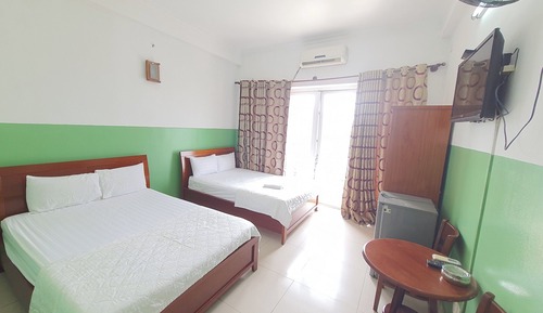 Family Quadruple Room, Balcony, City View