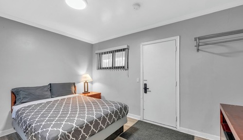 Apartment (1 Bedroom)