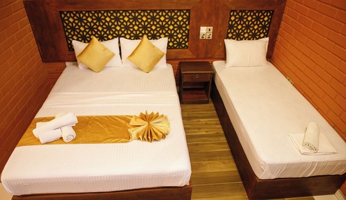 Deluxe Triple Room