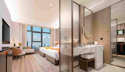Deluxe Room, Multiple Beds, City View