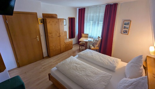 Traditional Double Room, Private Bathroom