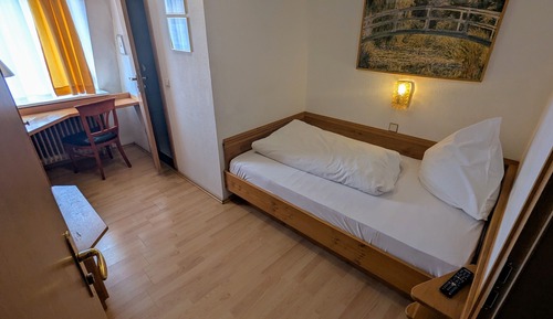 Traditional Single Room, Private Bathroom