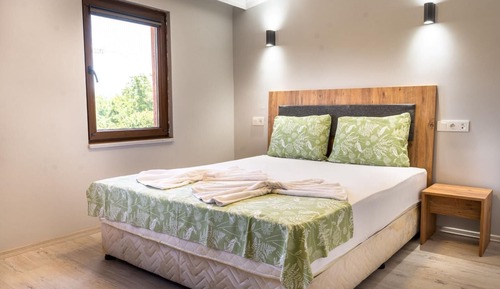 Classic Double Room, 1 Double Bed, City View