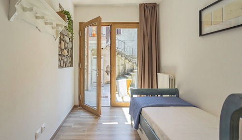 Apartment (3 Bedrooms)